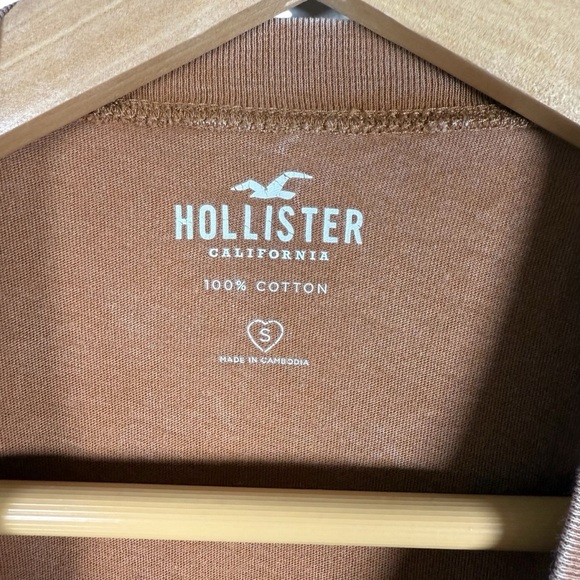 Hollister Women’s Oversized Graphic Butterfly Tee Brown/Red Multi Size S - Picture 3 of 6